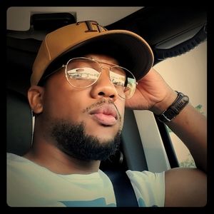 Meet your Posher, Isiah